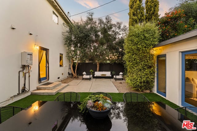 12545 Walsh Avenue, Los Angeles, CA 90066 — photo 22 of 29