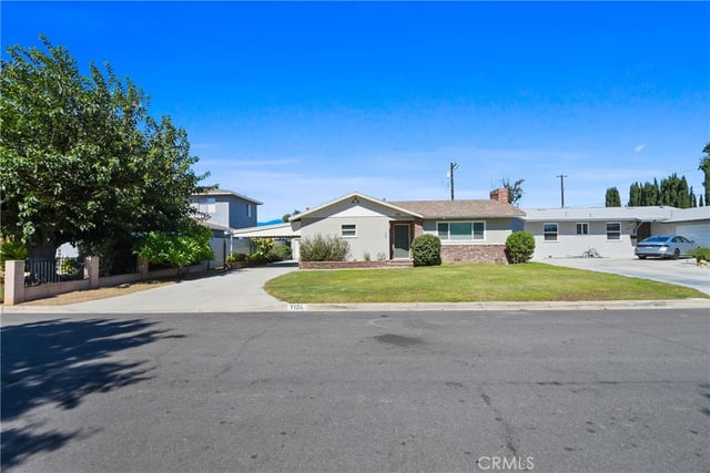 1125 E Thackery, West Covina, CA 91790 — photo 2 of 27