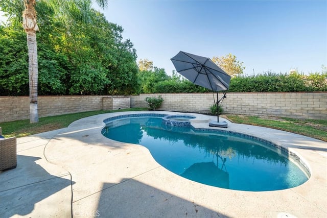 25860 Via Candice, Valencia, CA 91355 — photo 24 of 31