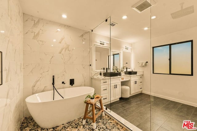17723 Miranda Street, Encino, CA 91316 — photo 7 of 17