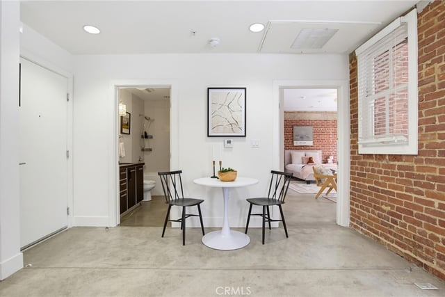 139 S Los Robles Avenue 102, Pasadena, CA 91101 — photo 4 of 25