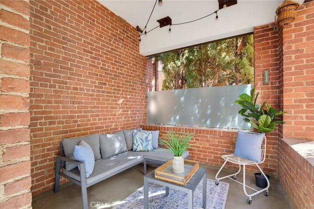 139 S Los Robles Avenue 102, Pasadena, CA 91101 — photo 6 of 25