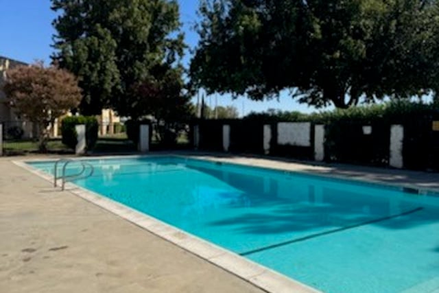 215 E Avenue K, Lancaster, CA 93535 — photo 2 of 11