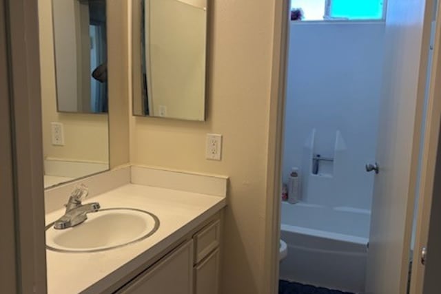 215 E Avenue K, Lancaster, CA 93535 — photo 7 of 11