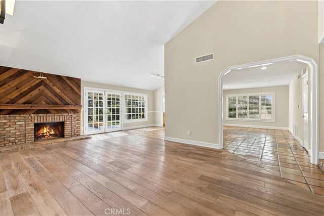 15444 Marilla Street, North Hills, CA 91343 — photo 15 of 48