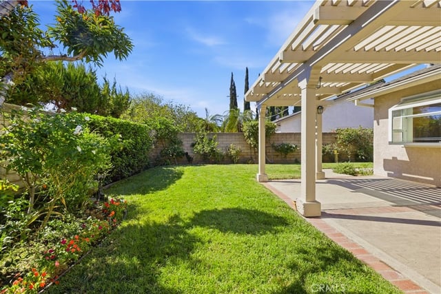 15444 Marilla Street, North Hills, CA 91343 — photo 38 of 48