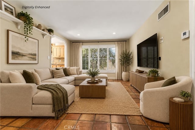 15444 Marilla Street, North Hills, CA 91343 — photo 8 of 48