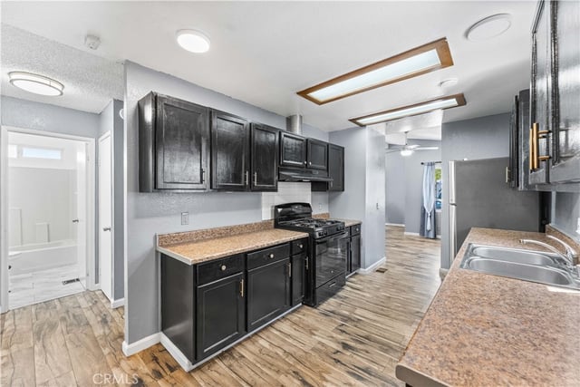 44117 Parkview Lane, Lancaster, CA 93535 — photo 14 of 30