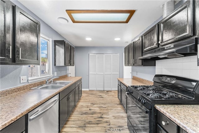 44117 Parkview Lane, Lancaster, CA 93535 — photo 15 of 30