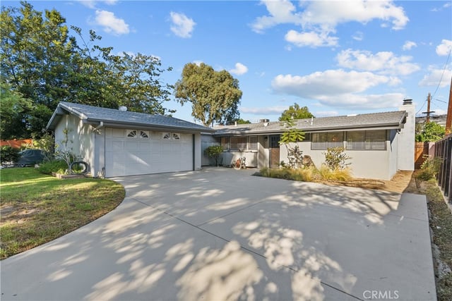 9310 Sophia Avenue, North Hills, CA 91343 — photo 4 of 75