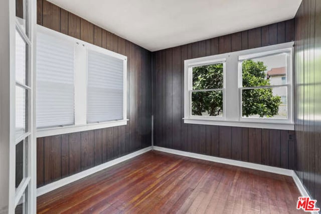 557 N Madison Avenue, Los Angeles, CA 90004 — photo 16 of 22