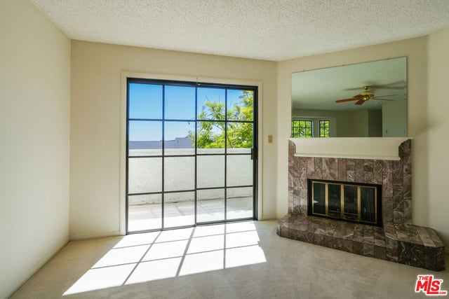 2440 Flintridge Drive, Glendale, CA 91206 — photo 33 of 65