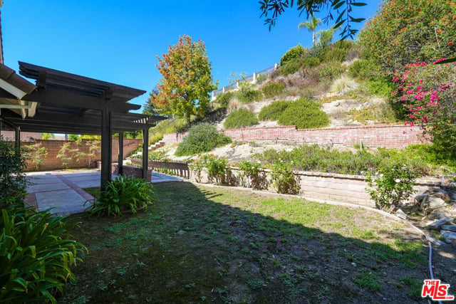 2440 Flintridge Drive, Glendale, CA 91206 — photo 53 of 65