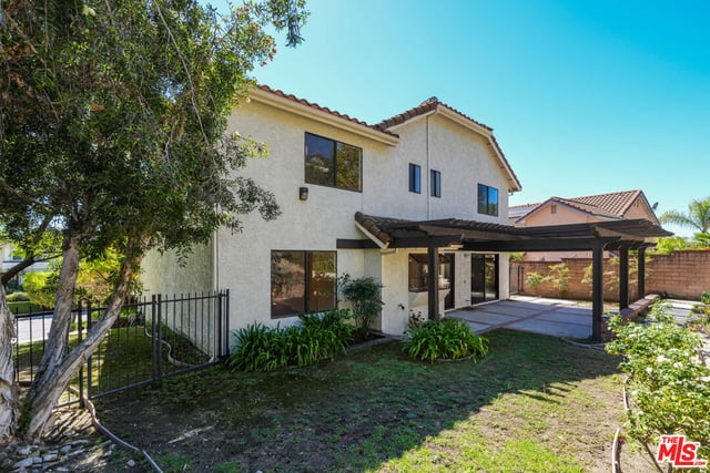 2440 Flintridge Drive, Glendale, CA 91206 — photo 55 of 65
