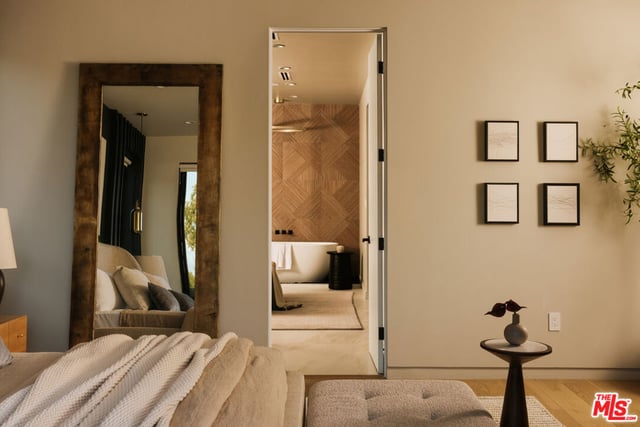 4329 Agnes Avenue, Studio City, CA 91604 — photo 18 of 42