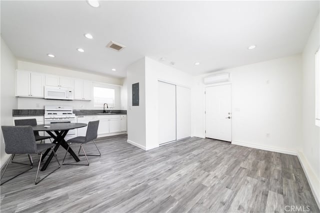 12544 Cantara, North Hollywood, CA 91605 — photo 32 of 39