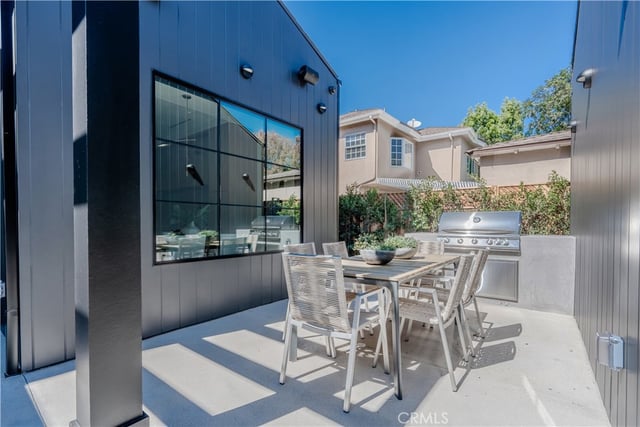 4118 N Wilkinson Avenue, Studio City, CA 91604 — photo 47 of 61