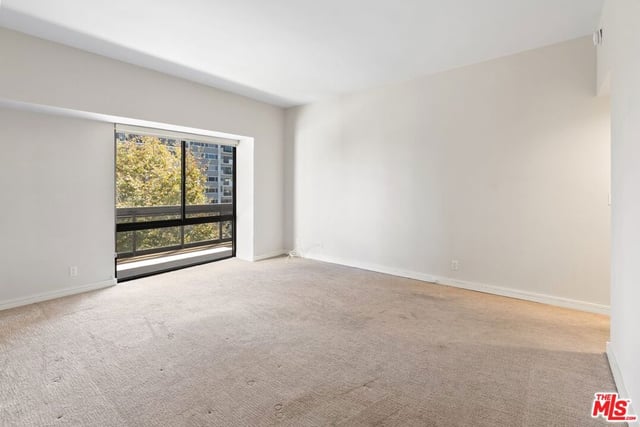 10445 Wilshire Boulevard 406, Los Angeles, CA 90024 — photo 26 of 46