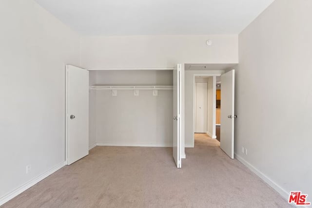 10445 Wilshire Boulevard 406, Los Angeles, CA 90024 — photo 40 of 46