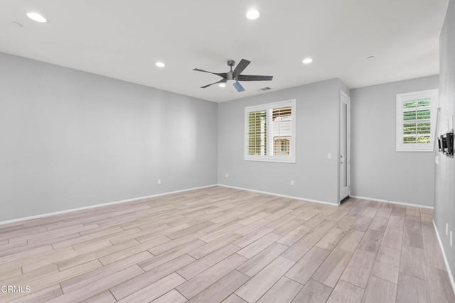 643 Pioneer Street, Camarillo, CA 93010 — photo 13 of 57