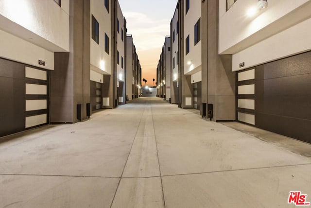 6707 N Sepulveda Boulevard, Van Nuys, CA 91411 — photo 30 of 30