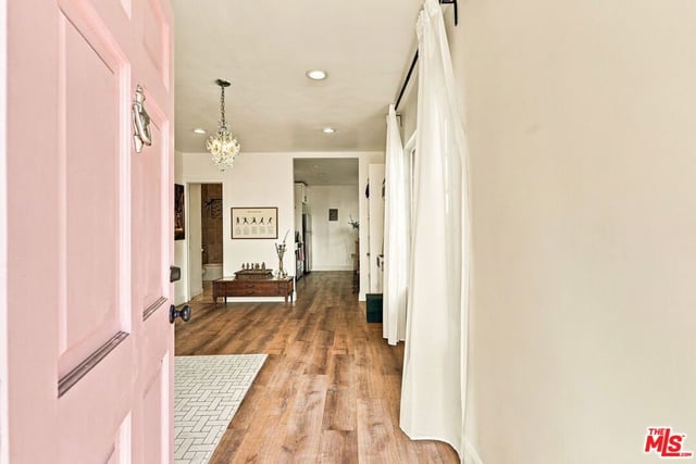 401 Del Norte Street, Los Angeles, CA 90065 — photo 22 of 34
