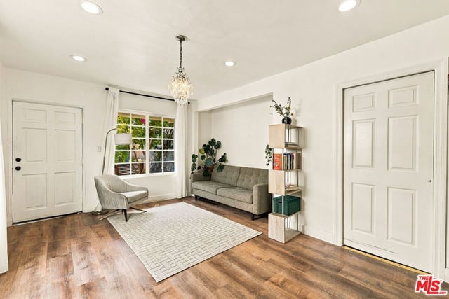 401 Del Norte Street, Los Angeles, CA 90065 — photo 23 of 34