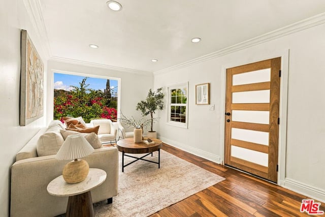 401 Del Norte Street, Los Angeles, CA 90065 — photo 6 of 34