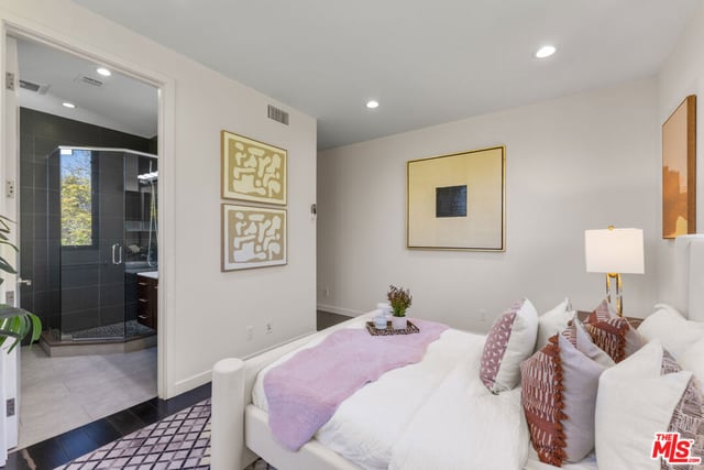 10844 Rochester Avenue, Los Angeles, CA 90024 — photo 38 of 58