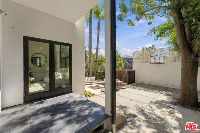 10844 Rochester Avenue, Los Angeles, CA 90024 — photo 44 of 58