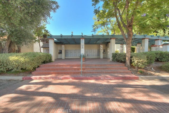 5700 Etiwanda 212, Tarzana, CA 91356 — photo 23 of 32
