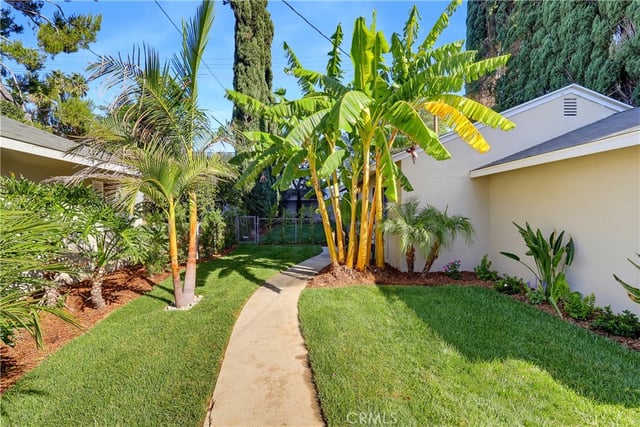 17811 Ludlow Street, Granada Hills, CA 91344 — photo 2 of 31