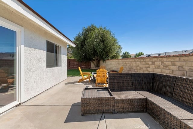 30390 Honeysuckle Hill Drive, Canyon Country, CA 91387 — photo 25 of 32