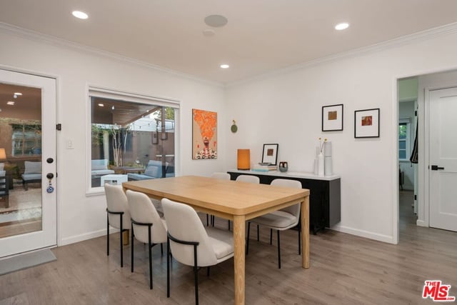 7244 Chicopee Avenue, Lake Balboa, CA 91406 — photo 12 of 35