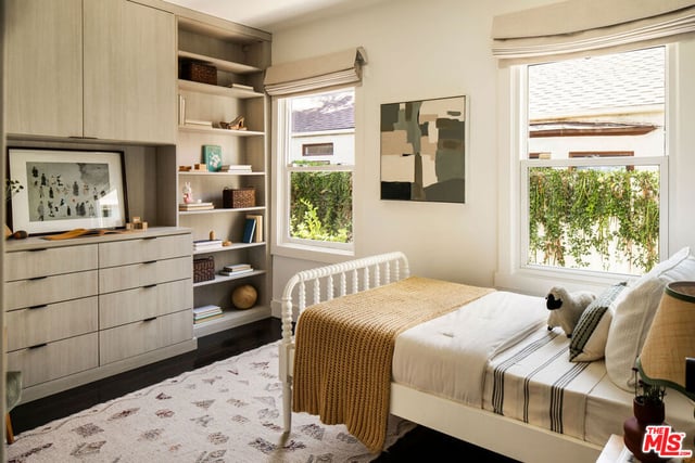1012 S Longwood Avenue, Los Angeles, CA 90019 — photo 15 of 27