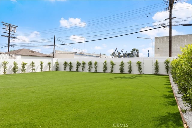 8759 Snowden Ave., Arleta, CA 91331 — photo 13 of 41