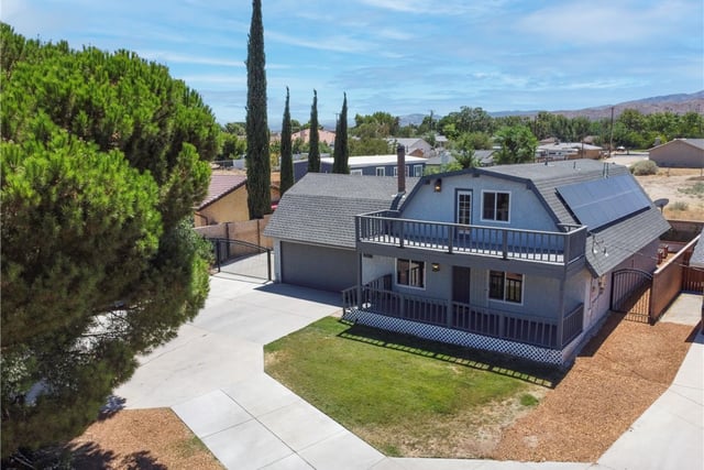 4718 Quartz Hill, Lancaster, CA 93536 — photo 3 of 40
