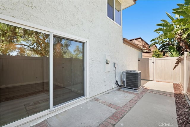 22544 Jeffrey Mark Court 1, Chatsworth, CA 91311 — photo 17 of 49