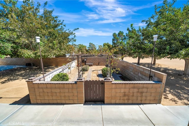 8308 W Avenue D8, Lancaster, CA 93536 — photo 62 of 74