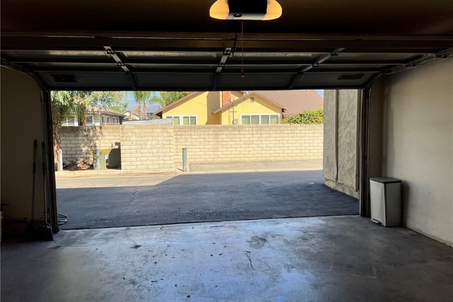 181 W La Verne Avenue 11, Pomona, CA 91767 — photo 23 of 28