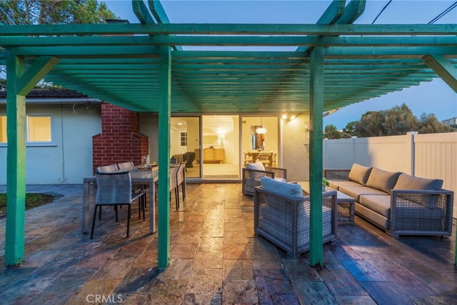 27945 Alvarez Drive, Rancho Palos Verdes, CA 90275 — photo 34 of 56
