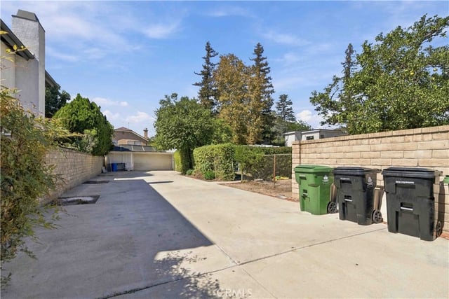8633 Zelzah, Northridge, CA 91325 — photo 58 of 75