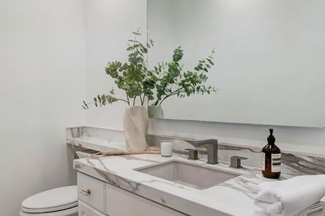 11500 San Vicente Boulevard 221, Los Angeles, CA 90049 — photo 14 of 34