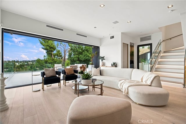 5170 Medina Road, Woodland Hills, CA 91364 — photo 2 of 73