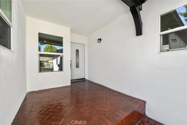 7513 Topeka, Reseda, CA 91335 — photo 2 of 44