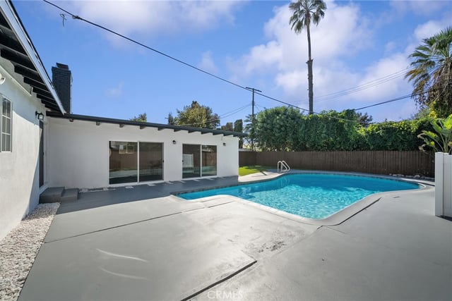 7513 Topeka, Reseda, CA 91335 — photo 31 of 44