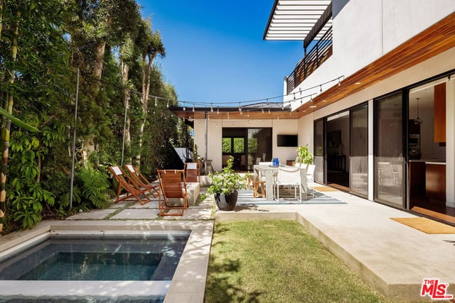 870 Rose Avenue, Venice, CA 90291 — photo 41 of 60
