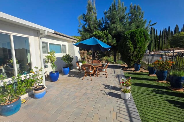 32458 Saddle Mountain Drive, Westlake Village, CA 91361 — photo 11 of 29