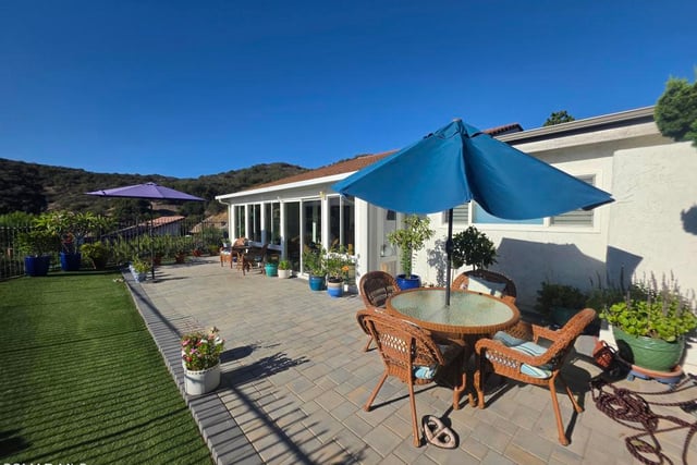 32458 Saddle Mountain Drive, Westlake Village, CA 91361 — photo 4 of 29