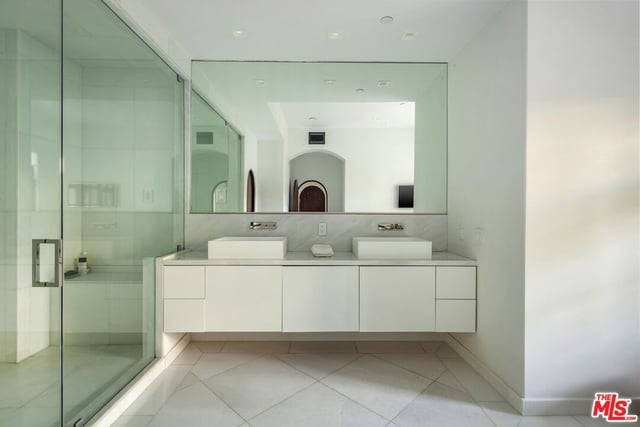 11937 W Sunset Boulevard 4, Los Angeles, CA 90049 — photo 14 of 22